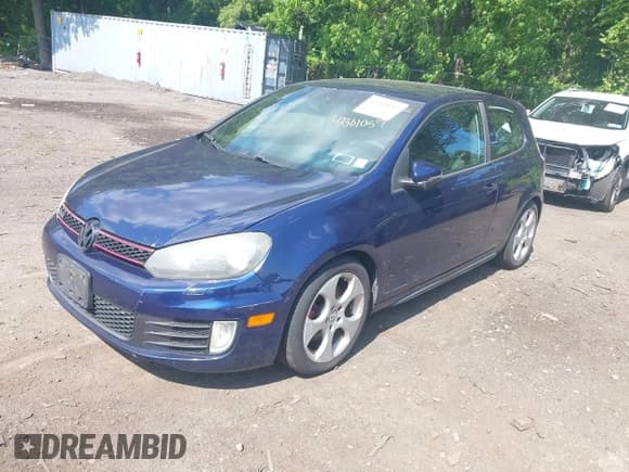 ✅ 2010 Volkswagen Golf GTI • VIN: WVWFD7AJ1AW247508 • Lot: 42361057. Listed on IAAI with 92,105 mi. Free auction sales archive from the USA and detailed vehicle history report at DreamBid. Image 2.