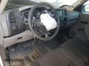 ✅ 2013 Chevrolet Silverado 1500 • VIN: 1GC0CV80DF109292 • Лот: 67983275. Опубликован ранее на Copart с пробегом 349 847 миль. Бесплатный доступ к архиву аукционных продаж из США и подробный отчёт об истории автомобиля на DreamBid. Изображение 8.