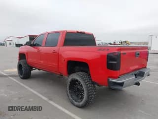 ✅ 2015 Chevrolet Silverado 1500 LT • VIN: 3GCUKREH7FG220173 • Lot: 43426667. Wystawiony na IAAI z przebiegiem 83 907 mil. Bezpłatny archiwum sprzedaży aukcyjnych z USA i szczegółowy raport historii pojazdu na DreamBid. Zdjęcie 3.