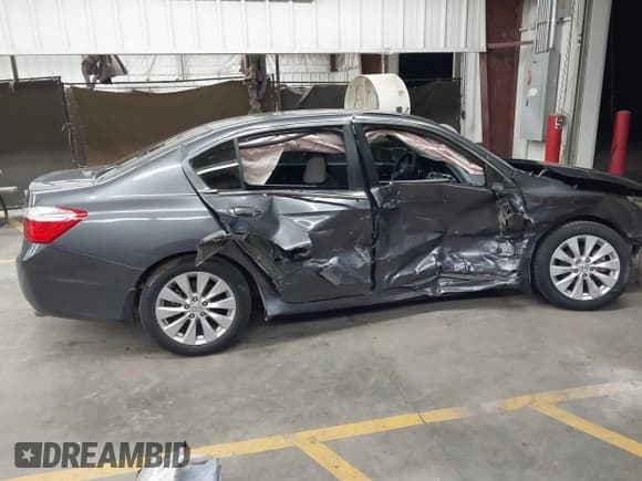 ✅ 2013 Honda Accord EX • VIN: 1HGCR2F75DA222022 • Lot: 43737503. Wystawiony na IAAI z przebiegiem 195 208 mil. Bezpłatny archiwum sprzedaży aukcyjnych z USA i szczegółowy raport historii pojazdu na DreamBid. Zdjęcie 14.