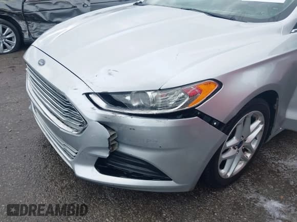 ✅ 2016 Ford Fusion SE • VIN: 3FA6P0H71GR331371 • Lot: 43761726. Listed on IAAI with 218,242 mi. Free auction sales archive from the USA and detailed vehicle history report at DreamBid. Image 6.