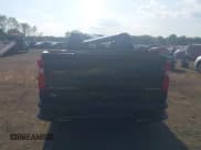 ✅ 2019 Chevrolet Silverado 1500 RST • VIN: 3GCUYEED9KG102561 • Lot: 43216999. Wystawiony na IAAI z przebiegiem 76 081 mil. Bezpłatny archiwum sprzedaży aukcyjnych z USA i szczegółowy raport historii pojazdu na DreamBid. Zdjęcie 16.