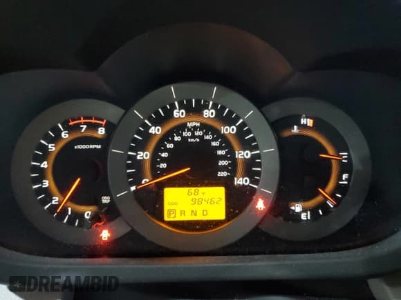 ✅ 2011 Toyota RAV4 • VIN: 2T3BF4DV6BW126043 • Lot: 80610185. Wystawiony na Copart z przebiegiem 98 462 mil. Bezpłatny archiwum sprzedaży aukcyjnych z USA i szczegółowy raport historii pojazdu na DreamBid. Zdjęcie 9.