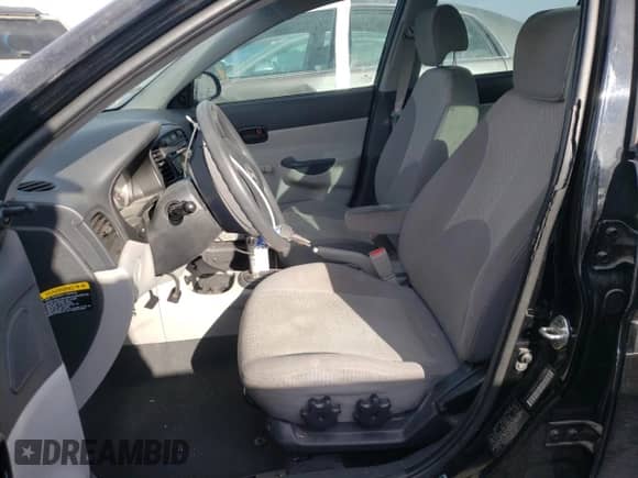 ✅ 2008 Hyundai Accent GLS • VIN: KMHCN46C78U239875 • Lot: 81565454. Wystawiony na Copart z przebiegiem 143 743 mil mil. Skorzystaj z bezpłatnego archiwum sprzedaży aukcyjnych z USA i zobacz szczegółowy raport historii pojazdu na DreamBid. Zdjęcie 7.