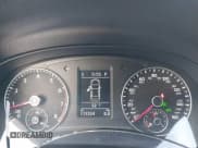 ✅ 2013 Volkswagen Passat SE • VIN: 1VWBP7A33DC130314 • Lot: 43489703. Wystawiony na IAAI z przebiegiem 113 324 mil. Bezpłatny archiwum sprzedaży aukcyjnych z USA i szczegółowy raport historii pojazdu na DreamBid. Zdjęcie 7.