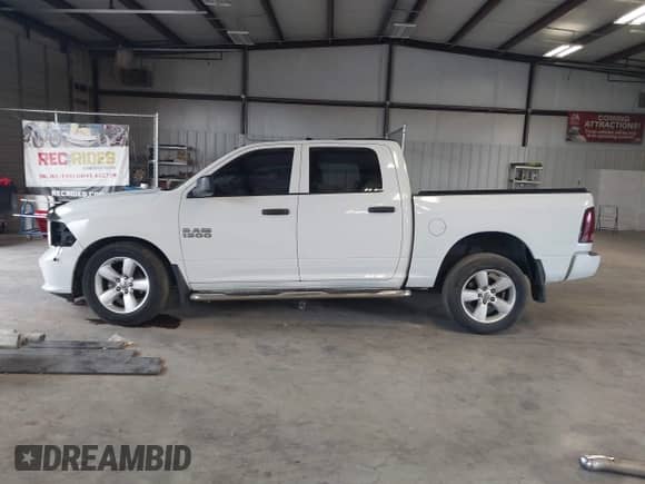 2014 Ram 1500 Tradesman z VIN 1C6RR6KG3ES480709, wystawiony jako IAAI lot #42817489 z przebiegiem 170 425 mil mil oraz . Historia ofert i sprzedaży dostępna na DreamBid. Obrazek 15.