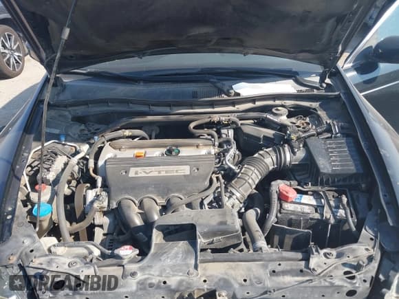 ✅ 2009 Honda Accord EX • VIN: 1HGCP26729A040890 • Lot: 43224241. Wystawiony na IAAI z przebiegiem 200 949 mil. Bezpłatny archiwum sprzedaży aukcyjnych z USA i szczegółowy raport historii pojazdu na DreamBid. Zdjęcie 10.