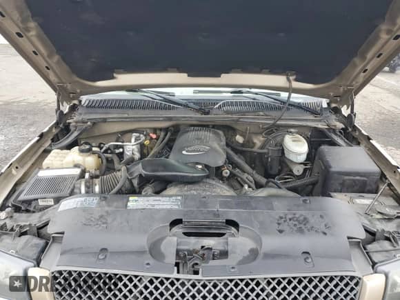 2004 Chevrolet Silverado 1500 LS z VIN 1GCEC14T74E115825, wystawiony jako Copart lot #88708185 z przebiegiem Nie podano mil oraz Szkoda całkowita • Salvage title. Historia ofert i sprzedaży dostępna na DreamBid. Obrazek 13.