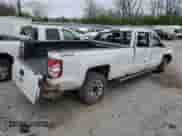 2017 Chevrolet Silverado 3500HD LT с VIN 1GC4KZCY4HF134617, выставлен на аукционе Copart как лот 52128185 с пробегом 173 714 миль миль и Списание • Salvage title. История ставок и продаж доступна на DreamBid. Изображение 3.