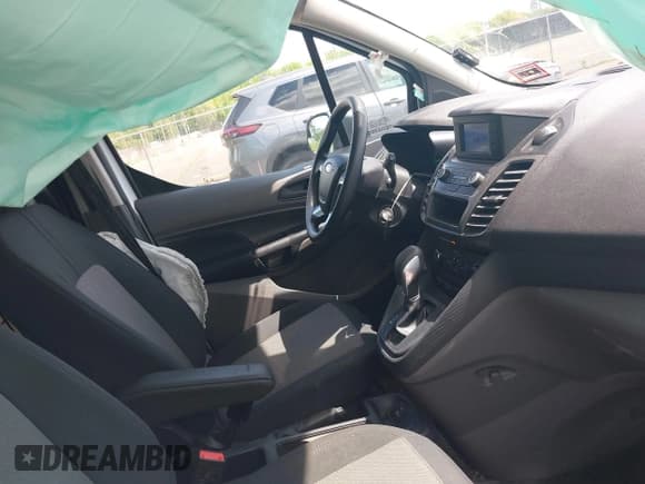 ✅ 2022 Ford Transit Connect XL • VIN: NM0LS7S23N1537894 • Lot: 42208607. Listed on IAAI with 32,383 mi. Free auction sales archive from the USA and detailed vehicle history report at DreamBid. Image 5.