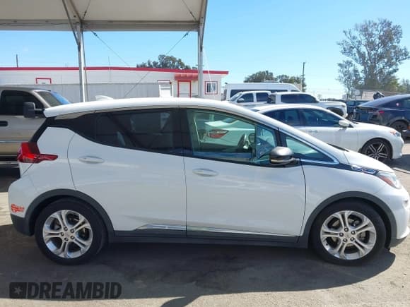 ✅ 2018 Chevrolet Bolt EV LT • VIN: 1G1FW6S09J4131763 • Lot: 41703138. Wystawiony na IAAI z przebiegiem 65 822 mil. Bezpłatny archiwum sprzedaży aukcyjnych z USA i szczegółowy raport historii pojazdu na DreamBid. Zdjęcie 13.