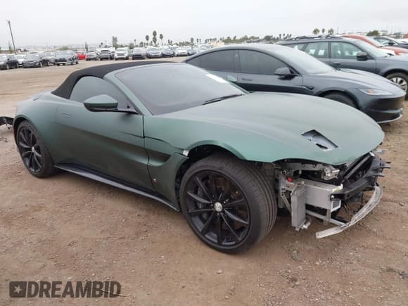 ✅ 2021 Aston Martin Vantage • VIN: SCFSMGBW7MGP05268 • Lot: 43320161. Wystawiony na IAAI z przebiegiem 18 865 mil. Bezpłatny archiwum sprzedaży aukcyjnych z USA i szczegółowy raport historii pojazdu na DreamBid. Zdjęcie 1.