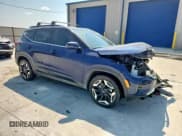 ✅ 2024 Kia Seltos SX • VIN: KNDETCA75R7622513 • Lot: 81139155. Wystawiony na Copart z przebiegiem 33 301 mil. Bezpłatny archiwum sprzedaży aukcyjnych z USA i szczegółowy raport historii pojazdu na DreamBid. Zdjęcie 4.