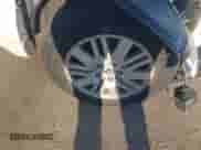 2006 Mercury Mariner Luxury z VIN 4M2YU571X6DJ04235, wystawiony jako IAAI lot #41631062 z przebiegiem 290 925 mil mil oraz . Historia ofert i sprzedaży dostępna na DreamBid. Obrazek 12.