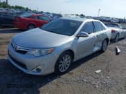 ✅ 2014 Toyota Camry SE • VIN: 4T1BK1FKXEU026442 • Лот: 42601210. Опубликован ранее на IAAI с пробегом 163 432 миль. Бесплатный доступ к архиву аукционных продаж из США и подробный отчёт об истории автомобиля на DreamBid. Изображение 2.