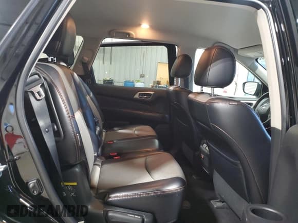 ✅ 2020 Nissan Pathfinder SV • VIN: 5N1DR2BM4LC585599 • Lot: 93453675. Listed on Copart with 57,016 mi. Free auction sales archive from the USA and detailed vehicle history report at DreamBid. Image 11.