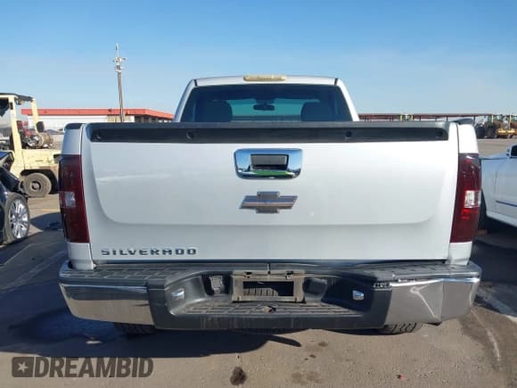 ✅ 2012 Chevrolet Silverado 1500 Work Truck • VIN: 1GCNCPEX7CZ216505 • Lot: 43583525. Listed on IAAI with 120,542 mi. Free auction sales archive from the USA and detailed vehicle history report at DreamBid. Image 16.