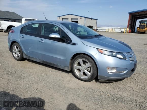 ✅ 2013 Chevrolet Volt • VIN: 1G1RE6E44DU131589 • Lot: 69304094. Wystawiony na Copart z przebiegiem 110 346 mil. Bezpłatny archiwum sprzedaży aukcyjnych z USA i szczegółowy raport historii pojazdu na DreamBid. Zdjęcie 4.