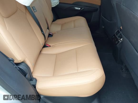 ✅ 2024 Lexus RX 350 • VIN: 2T2BAMBA9RC023844 • Лот: 42376370. Опубликован ранее на IAAI с пробегом 24 914 миль. Бесплатный доступ к архиву аукционных продаж из США и подробный отчёт об истории автомобиля на DreamBid. Изображение 8.