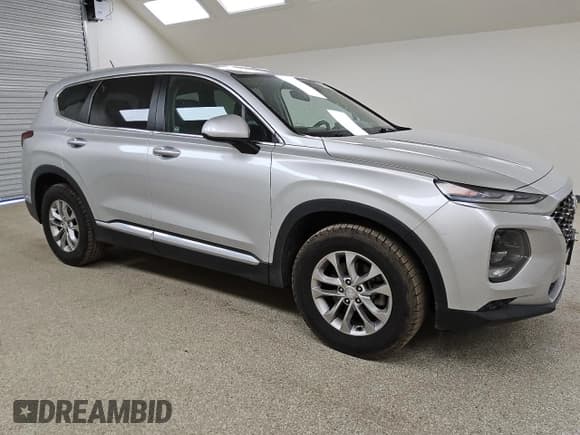 ✅ 2019 Hyundai Santa Fe SE • VIN: 5NMS23AD4KH020406 • Лот: 56236005. Опубликован ранее на Copart с пробегом 107 972 миль. Бесплатный доступ к архиву аукционных продаж из США и подробный отчёт об истории автомобиля на DreamBid. Изображение 4.