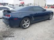 ✅ 2012 Chevrolet Camaro 2LT • VIN: 2G1FC1E39C9164456 • Lot: 43725001. Wystawiony na IAAI z przebiegiem 98 016 mil. Bezpłatny archiwum sprzedaży aukcyjnych z USA i szczegółowy raport historii pojazdu na DreamBid. Zdjęcie 4.