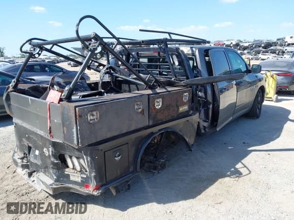 ✅ 2016 Ram 1500 Tradesman • VIN: 1C6RR7SM9GS367118 • Лот: 42137894. Опубликован ранее на IAAI с пробегом 145 819 миль. Бесплатный доступ к архиву аукционных продаж из США и подробный отчёт об истории автомобиля на DreamBid. Изображение 4.