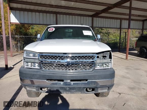 ✅ 2006 Chevrolet Silverado 2500HD LT3 • VIN: 1GCHK23D36F245470 • Лот: 43798344. Опубликован ранее на IAAI с пробегом 226 617 миль. Бесплатный доступ к архиву аукционных продаж из США и подробный отчёт об истории автомобиля на DreamBid. Изображение 12.