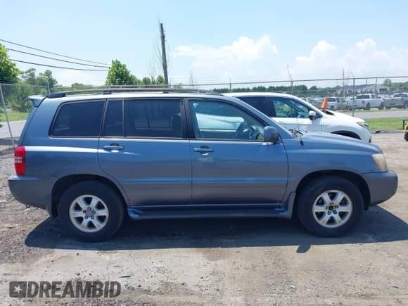 2002 Toyota Highlander с VIN JTEHF21A820093983, выставлен на аукционе IAAI как лот 42689739 с пробегом 195 631 миль миль и . История ставок и продаж доступна на DreamBid. Изображение 13.