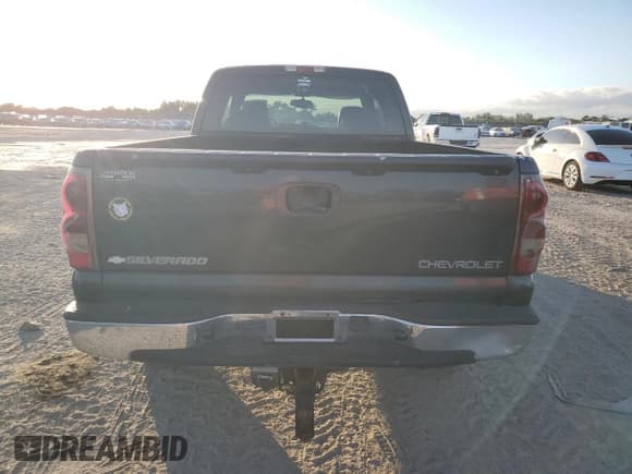 ✅ 2003 Chevrolet Silverado 1500 LS • VIN: 1GCEK19T93E349779 • Лот: 82492744. Опубликован ранее на Copart с пробегом Не указан. Бесплатный доступ к архиву аукционных продаж из США и подробный отчёт об истории автомобиля на DreamBid. Изображение 6.