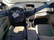 ✅ 2017 Ford Escape SE • VIN: 1FMCU0G97HUB31206 • Lot: 90382595. Listed on Copart with 157,632 mi. Free auction sales archive from the USA and detailed vehicle history report at DreamBid. Image 8.