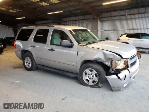 ✅ 2007 Chevrolet Tahoe LS • VIN: 1GNFC13C37J392786 • Lot: 81931635. Listed on Copart with 179,423 mi. Free auction sales archive from the USA and detailed vehicle history report at DreamBid. Image 4.