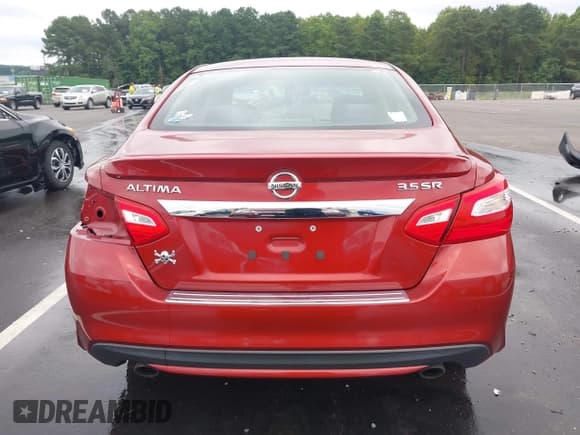 ✅ 2016 Nissan Altima SL • VIN: 1N4BL3AP7GC263131 • Lot: 43007995. Wystawiony na IAAI z przebiegiem 101 996 mil. Bezpłatny archiwum sprzedaży aukcyjnych z USA i szczegółowy raport historii pojazdu na DreamBid. Zdjęcie 17.