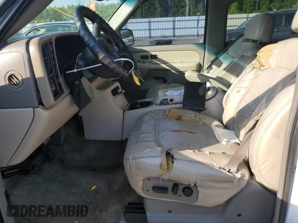 ✅ 2002 Chevrolet Suburban LT • VIN: 1GNFK16Z92J224744 • Лот: 62101515. Опубликован ранее на Copart с пробегом Не указан. Бесплатный доступ к архиву аукционных продаж из США и подробный отчёт об истории автомобиля на DreamBid. Изображение 7.