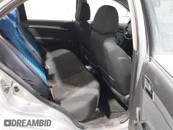 ✅ 2010 Chevrolet Aveo 1LT • VIN: KL1TD5DEXAB101600 • Lot: 41251330. Wystawiony na IAAI z przebiegiem 142 581 mil. Bezpłatny archiwum sprzedaży aukcyjnych z USA i szczegółowy raport historii pojazdu na DreamBid. Zdjęcie 8.