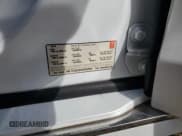 ✅ 2018 Tesla Model S 75D • VIN: 5YJSA1E26JF247614 • Lot: 82717755. Wystawiony na Copart z przebiegiem Nie podano. Bezpłatny archiwum sprzedaży aukcyjnych z USA i szczegółowy raport historii pojazdu na DreamBid. Zdjęcie 13.