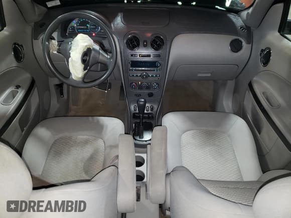 ✅ 2007 Chevrolet HHR LS • VIN: 3GNDA13DX7S531915 • Lot: 41836575. Listed on Copart with 306,058 mi. Free auction sales archive from the USA and detailed vehicle history report at DreamBid. Image 8.