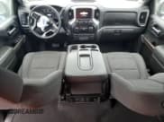 ✅ 2020 Chevrolet Silverado 1500 LT • VIN: 3GCPWCED5LG188153 • Lot: 68471624. Wystawiony na Copart z przebiegiem 60 367 mil. Bezpłatny archiwum sprzedaży aukcyjnych z USA i szczegółowy raport historii pojazdu na DreamBid. Zdjęcie 8.