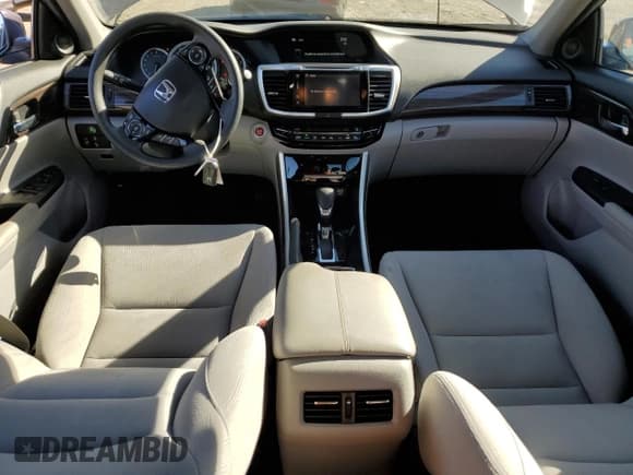 ✅ 2016 Honda Accord EX • VIN: 1HGCR2F05GA036858 • Lot: 84781505. Listed on Copart with 75,622 mi. Free auction sales archive from the USA and detailed vehicle history report at DreamBid. Image 8.