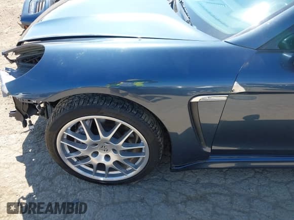 ✅ 2013 Porsche Panamera • VIN: WP0AA2A74DL016909 • Lot: 42899849. Wystawiony na IAAI z przebiegiem 90 989 mil. Bezpłatny archiwum sprzedaży aukcyjnych z USA i szczegółowy raport historii pojazdu na DreamBid. Zdjęcie 20.