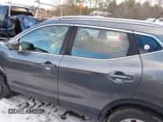 ✅ 2017 Nissan Rogue S • VIN: JN1BJ1CR9HW131896 • Лот: 41545894. Опубликован ранее на IAAI с пробегом 106 357 миль. Бесплатный доступ к архиву аукционных продаж из США и подробный отчёт об истории автомобиля на DreamBid. Изображение 14.