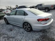 ✅ 2020 Volkswagen Passat SEL • VIN: 1VWCA7A35LC012477 • Lot: 71552745. Wystawiony na Copart z przebiegiem 58 512 mil. Bezpłatny archiwum sprzedaży aukcyjnych z USA i szczegółowy raport historii pojazdu na DreamBid. Zdjęcie 2.