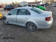 ✅ 2006 Volkswagen Jetta 2.5L • VIN: 3VWRF71K26M762859 • Lot: 92637845. Listed on Copart with 108,855 mi. Free auction sales archive from the USA and detailed vehicle history report at DreamBid. Image 2.