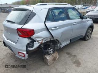 ✅ 2023 Hyundai Venue Limited • VIN: KMHRC8A3XPU212182 • Lot: 42176717. Listed on IAAI with 62,584 mi. Free auction sales archive from the USA and detailed vehicle history report at DreamBid. Image 4.