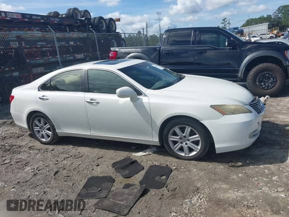 2007 Lexus ES 330 with VIN JTHBJ46G572153598, listed as a IAAI auction lot 43399810 with Not provided miles and . Bid and sale history available at DreamBid. Image 12.