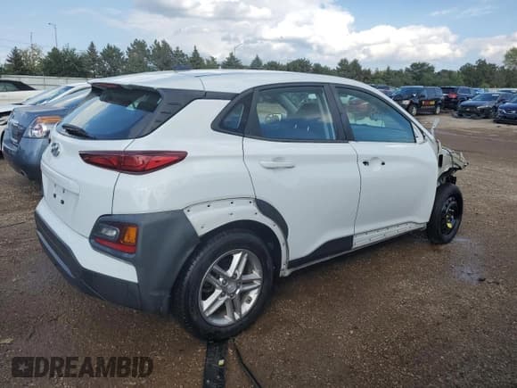 ✅ 2018 Hyundai Kona SE • VIN: KM8K12AA7JU091010 • Лот: 68134673. Опубликован ранее на Copart с пробегом 62 497 миль. Бесплатный доступ к архиву аукционных продаж из США и подробный отчёт об истории автомобиля на DreamBid. Изображение 3.