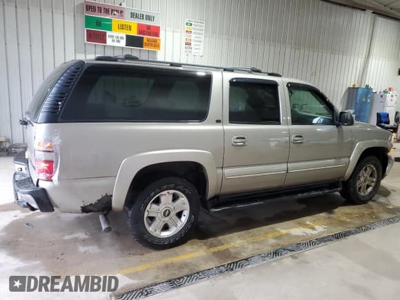 ✅ 2002 Chevrolet Suburban LT • VIN: 1GNFK16Z82J282828 • Лот: 58158975. Опубликован ранее на Copart с пробегом 203 975 миль. Бесплатный доступ к архиву аукционных продаж из США и подробный отчёт об истории автомобиля на DreamBid. Изображение 3.