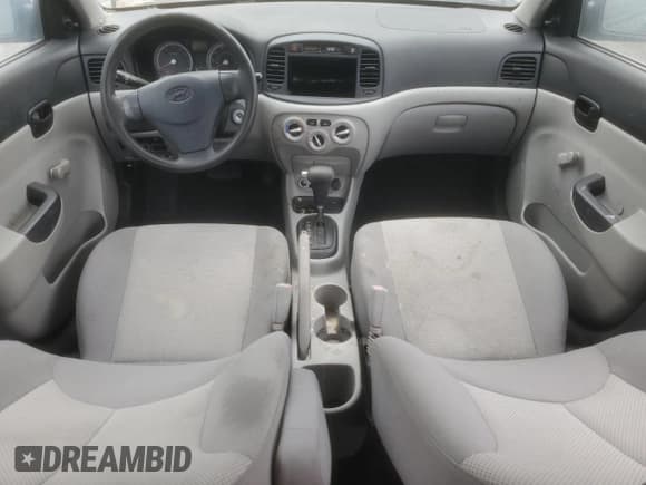 ✅ 2009 Hyundai Accent Auto GLS • VIN: KMHCM46C39U340027 • Лот: 71251045. Опубликован ранее на Copart с пробегом 113 392 миль. Бесплатный доступ к архиву аукционных продаж из США и подробный отчёт об истории автомобиля на DreamBid. Изображение 8.