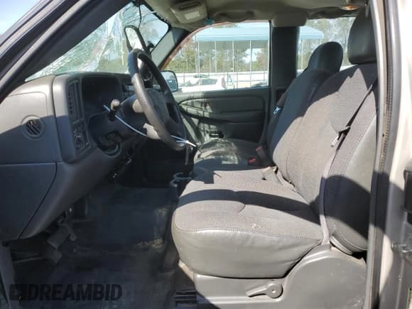 ✅ 2005 Chevrolet Silverado 1500 • VIN: 1GCEC19X15Z216011 • Лот: 74356024. Опубликован ранее на Copart с пробегом 171 763 миль. Бесплатный доступ к архиву аукционных продаж из США и подробный отчёт об истории автомобиля на DreamBid. Изображение 7.