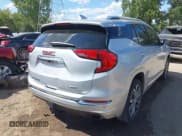 ✅ 2018 GMC Terrain Denali • VIN: 3GKALXEX0JL355639 • Lot: 43082902. Listed on IAAI with 102,970 mi. Free auction sales archive from the USA and detailed vehicle history report at DreamBid. Image 4.