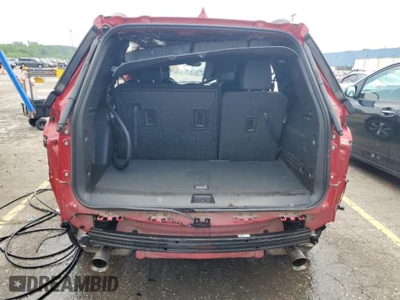 ✅ 2023 Chevrolet Traverse LT • VIN: 1GNERHKW0PJ176215 • Lot: 63611515. Listed on Copart with 39,800 mi. Free auction sales archive from the USA and detailed vehicle history report at DreamBid. Image 6.